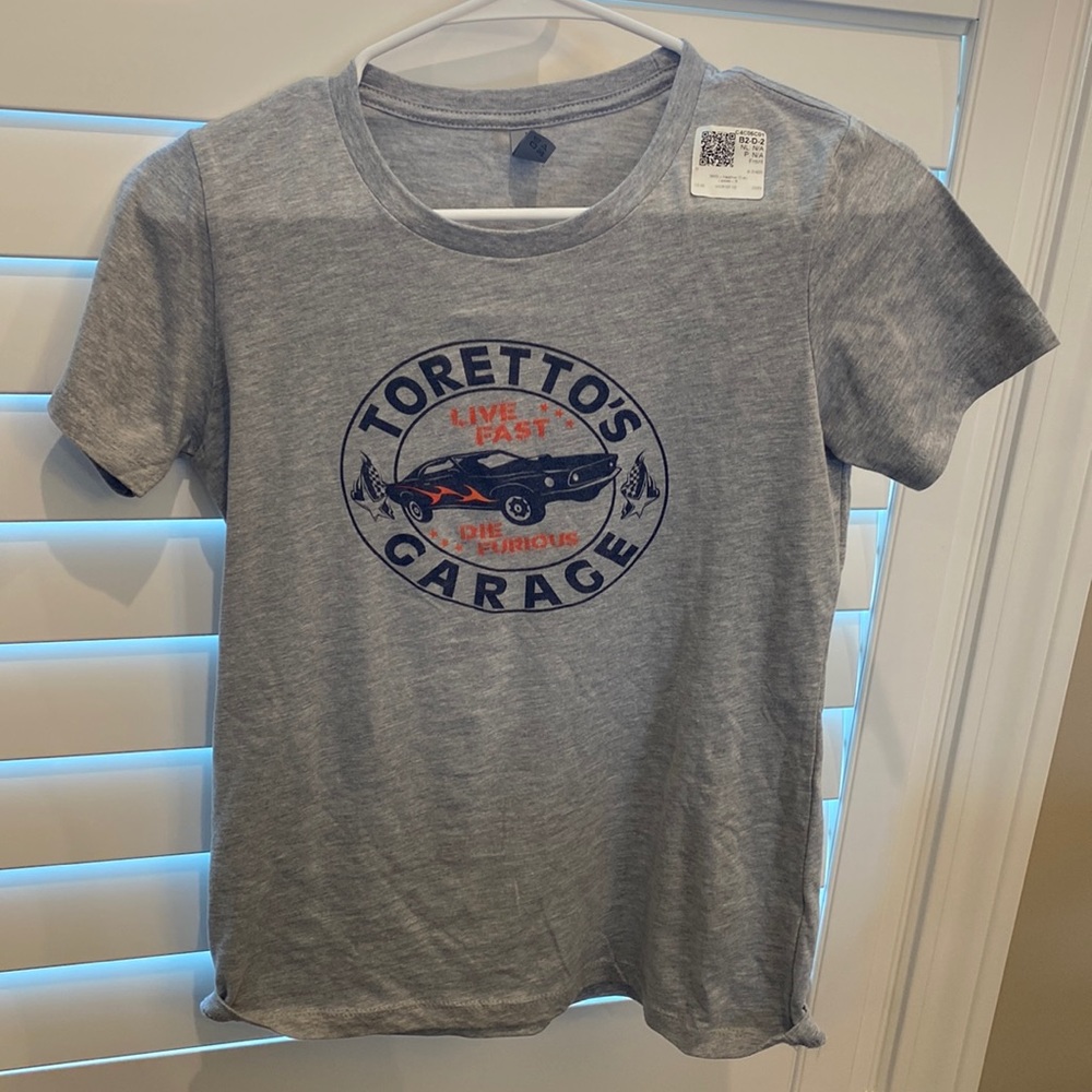 NEXT LEVEL APPAREL FAST & FURIOUS TORETTO’S GARAGE JUNIORS TEE SIZE SMALL